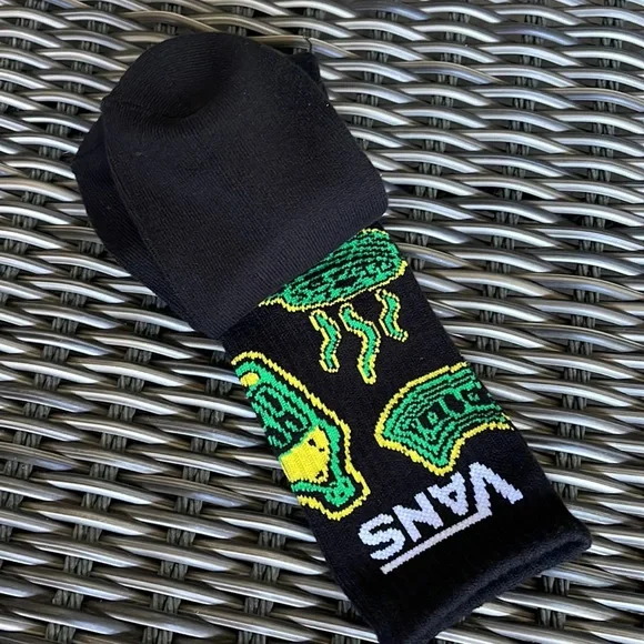 VANS “Off The Wall” Men’s socks - Picture 7 of 10